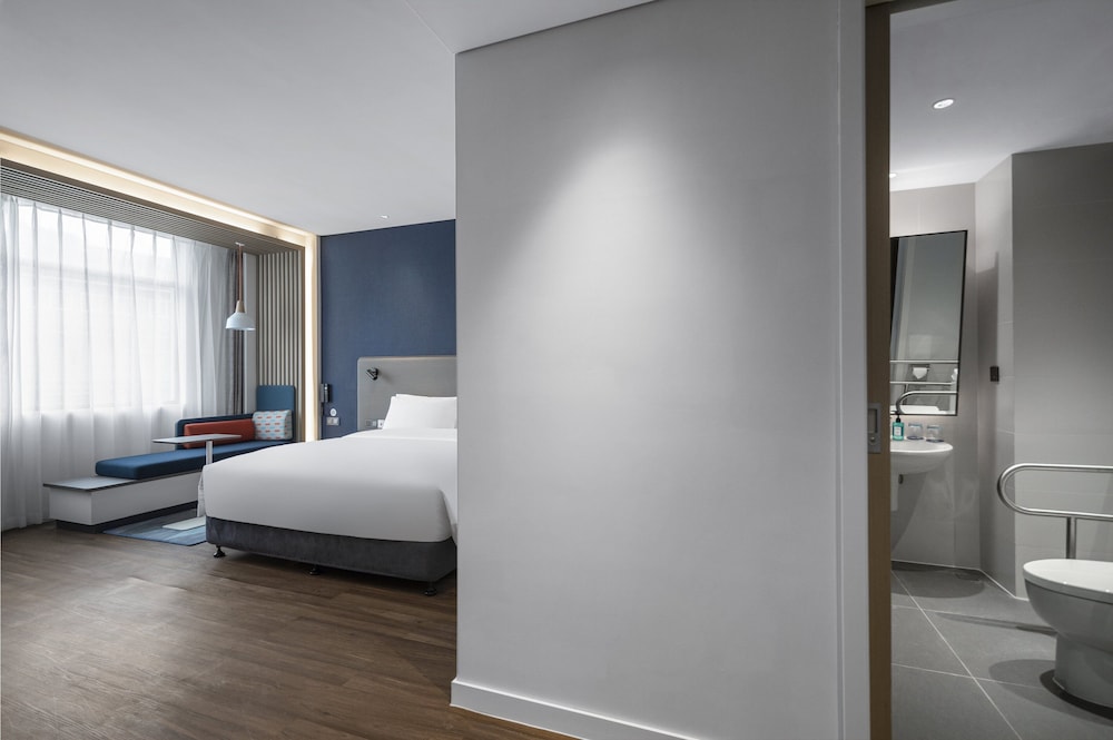 Holiday Inn Express Jingdezhen Ancient Town 22/45