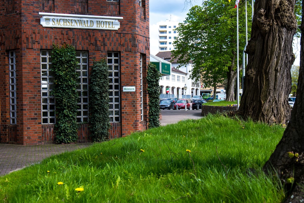 Sachsenwald Hotel Reinbek 43/48