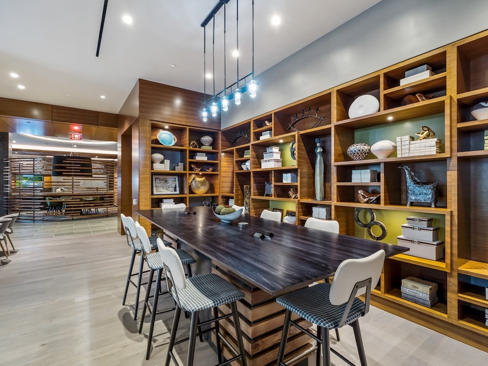 Global Luxury Suites at Reston Town Center 63/75