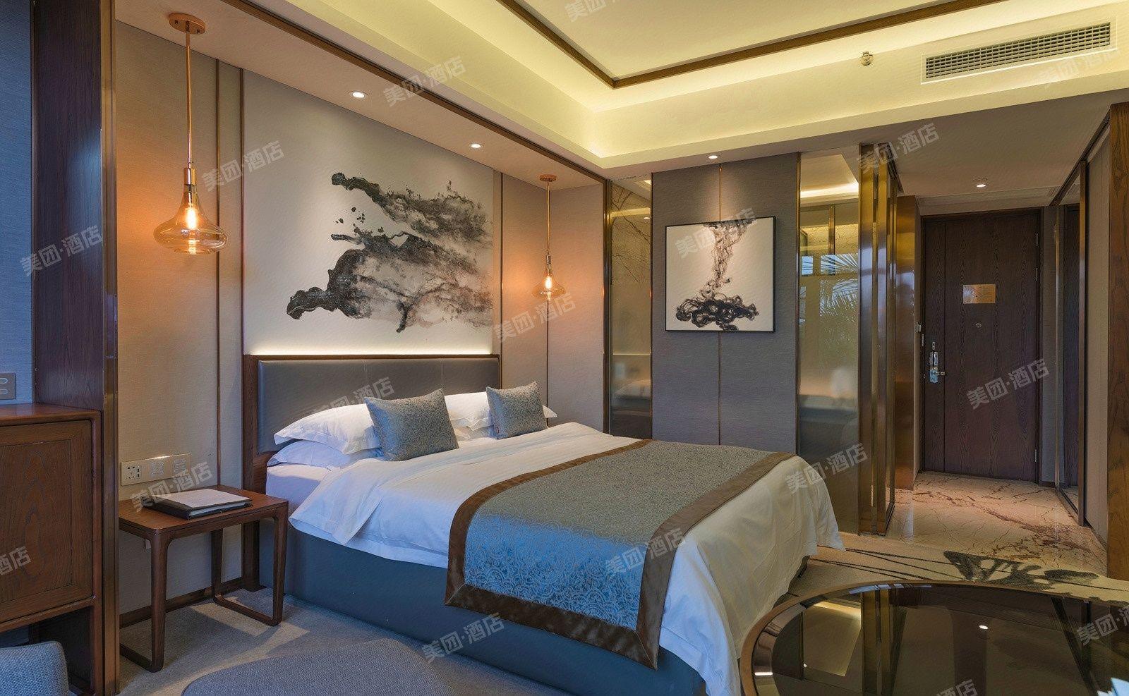 Donghu Grand Hotel 22/49