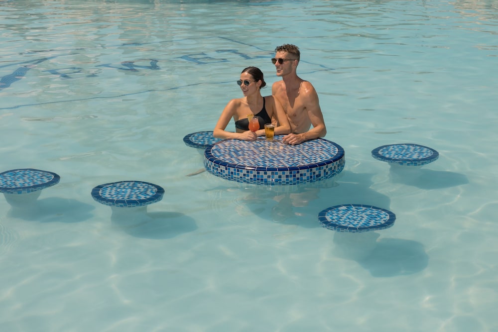 Jewel Paradise Cove Beach Resort and Spa All Inclusive - Adults Only 49/50