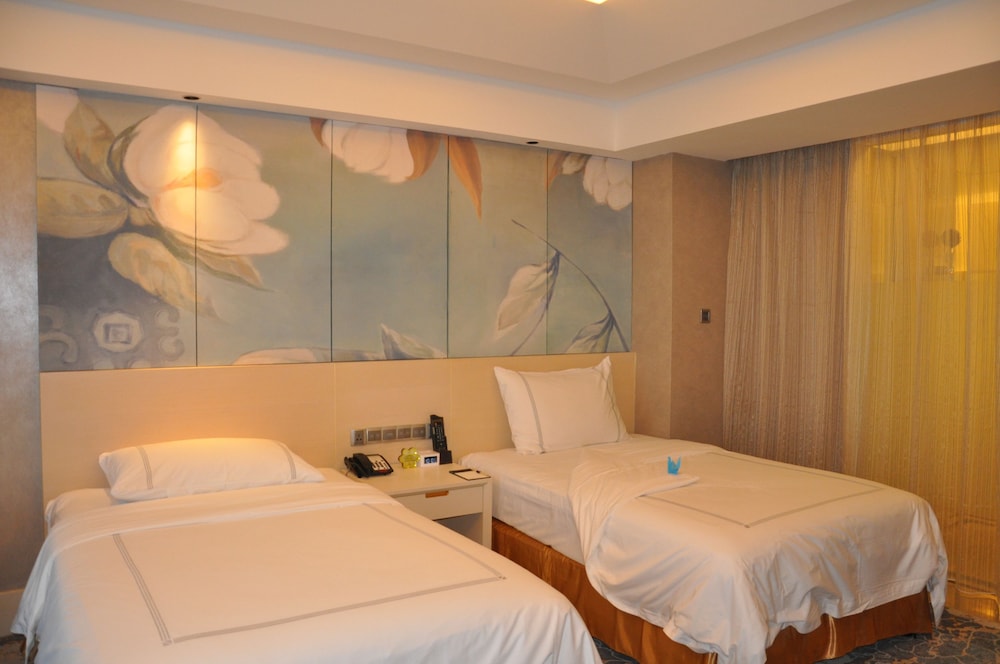 Grand Skylight International Hotel Gongqingcheng 10/24