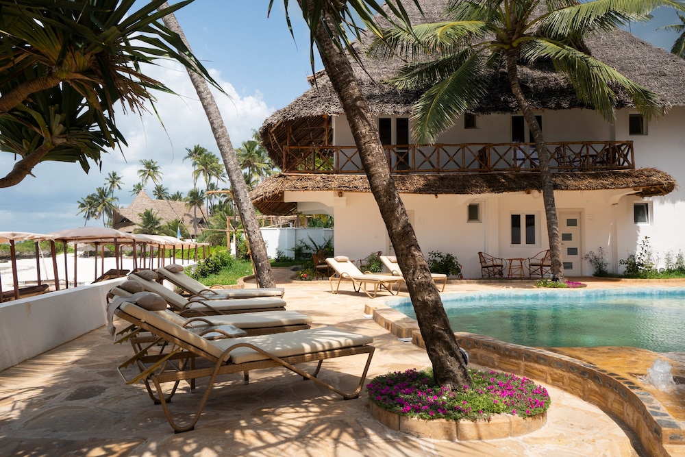AHG Dreams Bay Beach Hotel - Adults Only 37/45