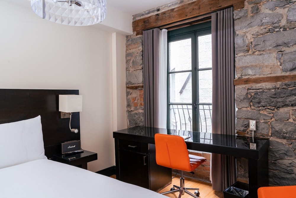Le Petit Hotel 43/58