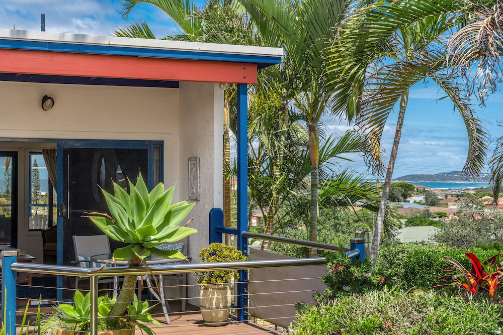 CLUB YAMBA LUXURY HOLIDAY VILLAS 3/64