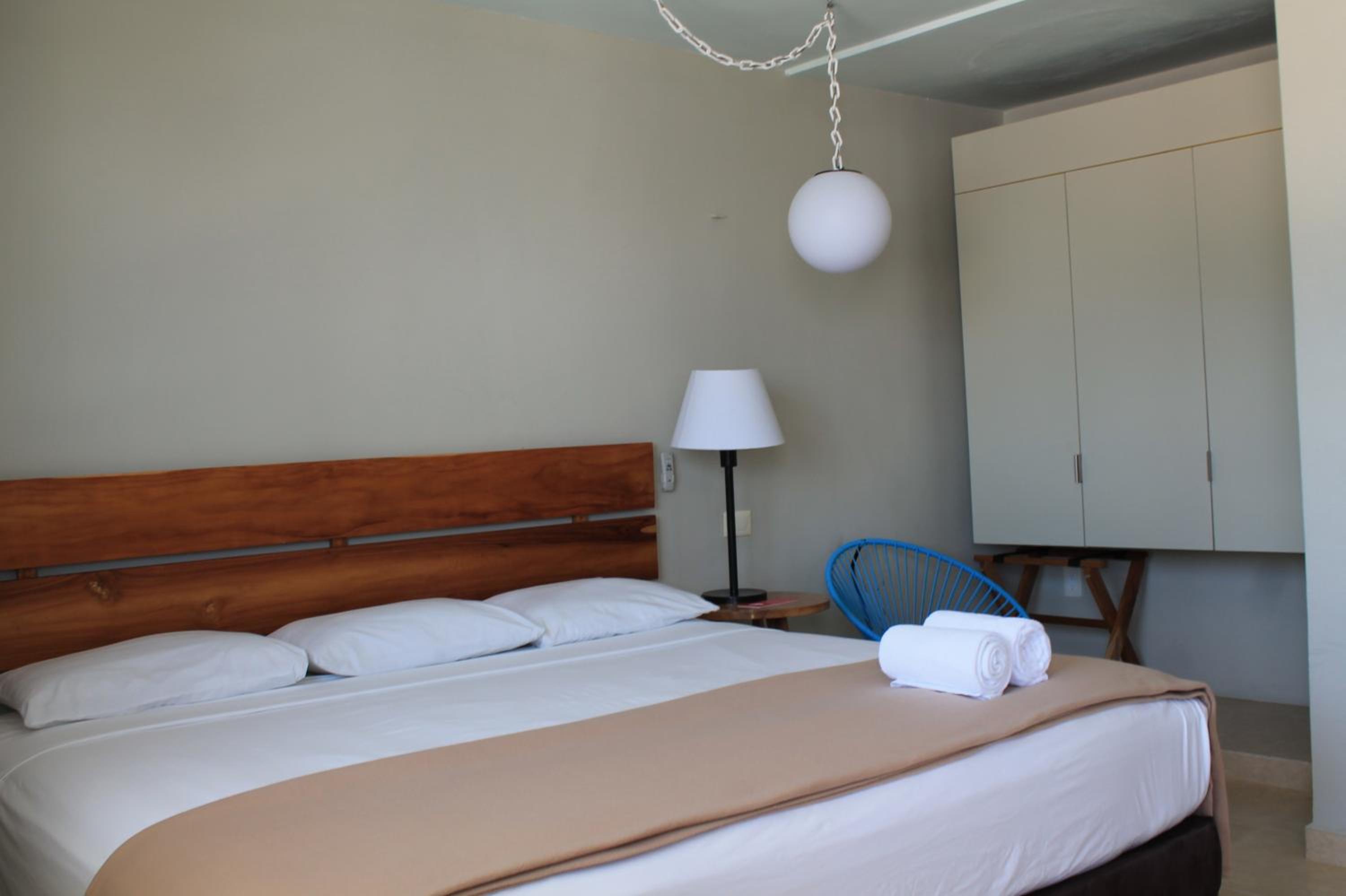 غرفة بسرير كينج بإطلالة على البحر، Hotel Rocamar Isla Mujeres 9/10