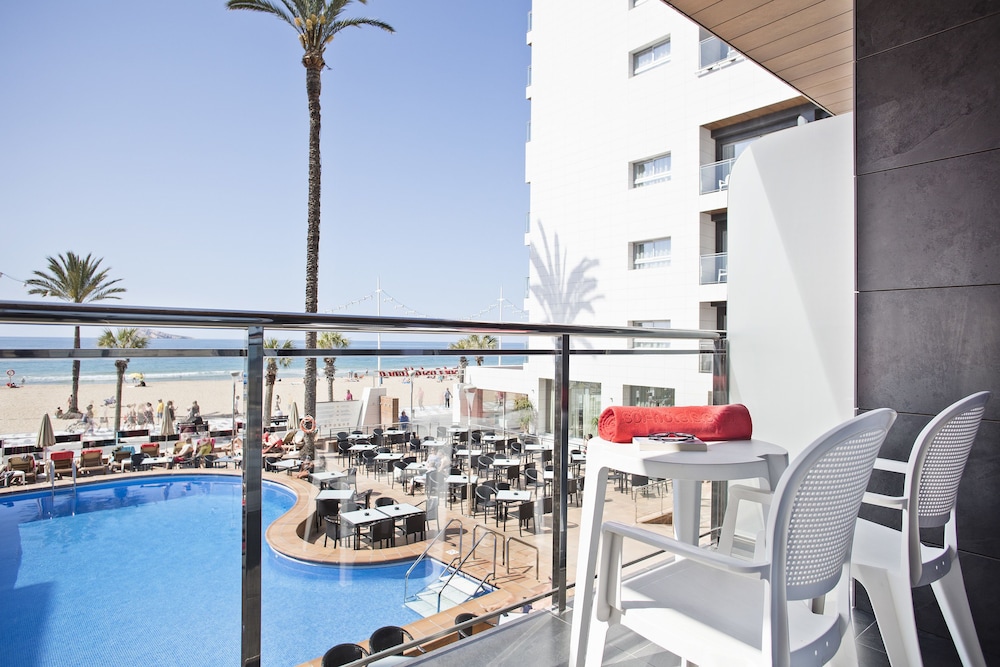 Innside Costablanca Adults Only 15/67