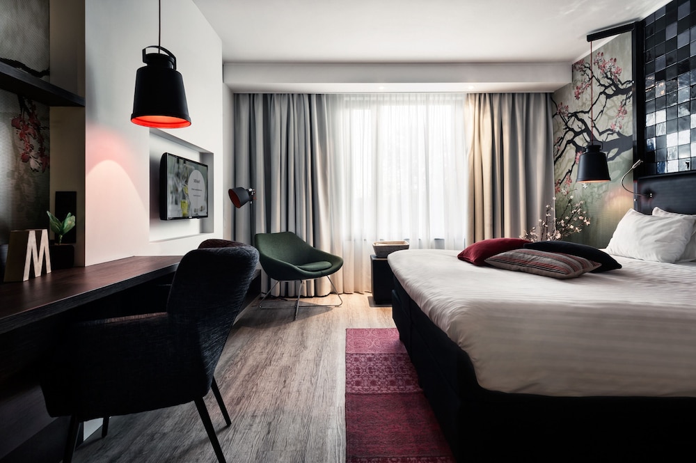M Hotel 17/60