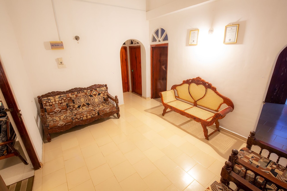 La Villa Guest House 27/50