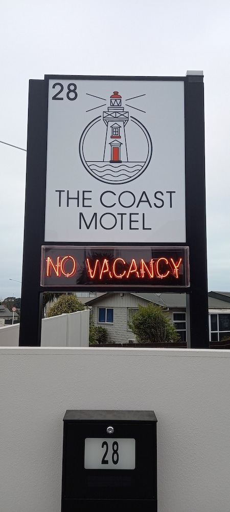 Homestead Lodge Motel 1/50
