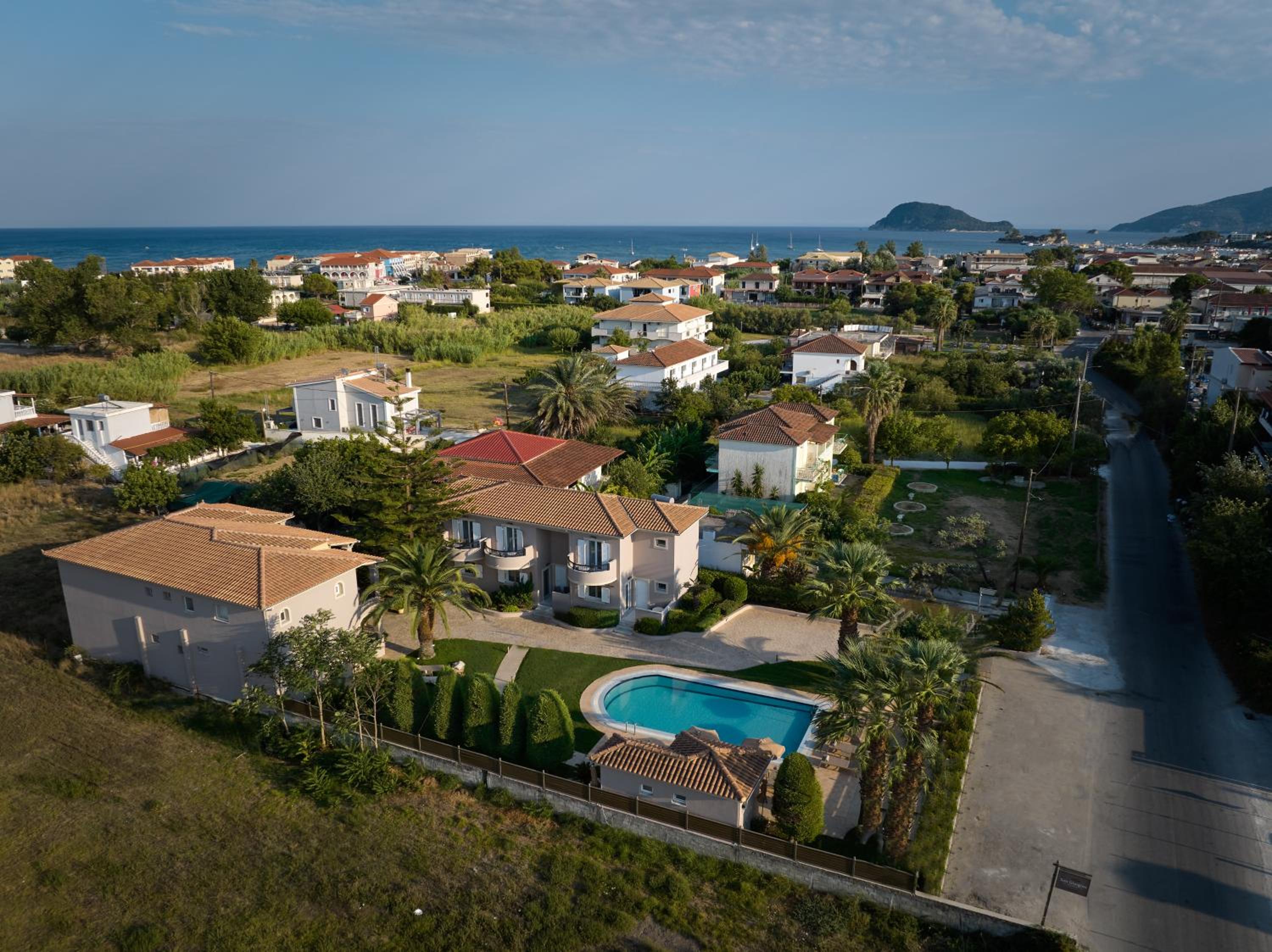 San Giorgios Maisonettes 66/82