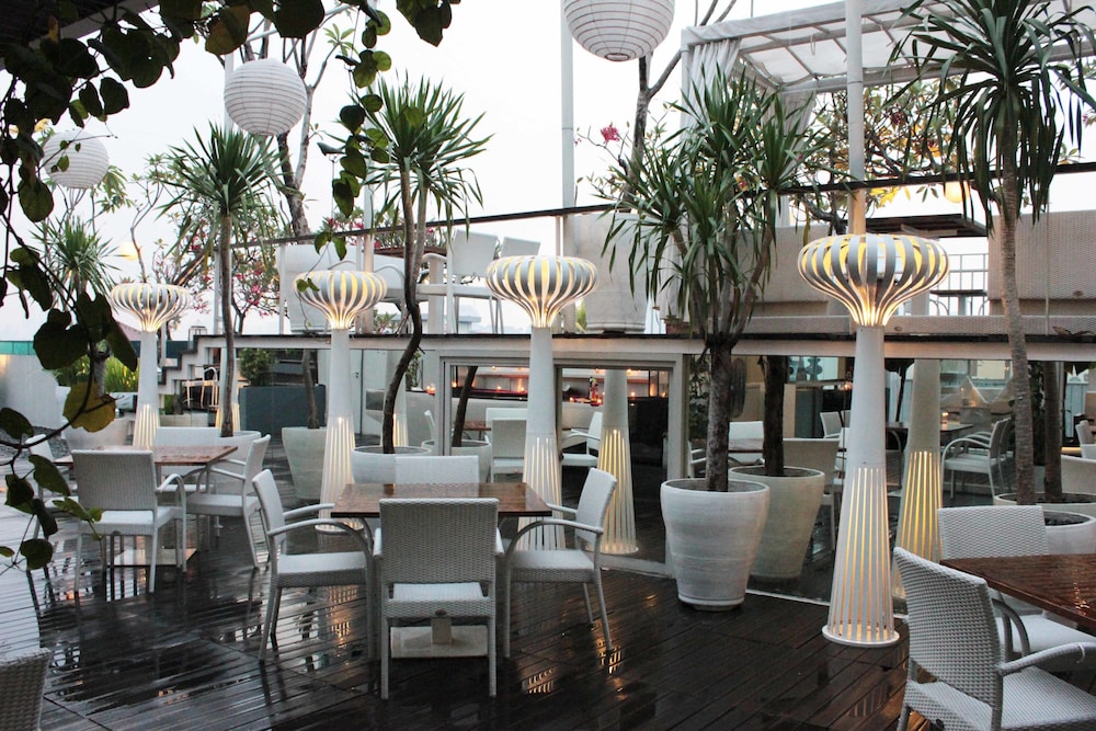 Kemang Icon By Alila 32/50