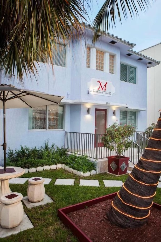 M Boutique Hotel 39/44