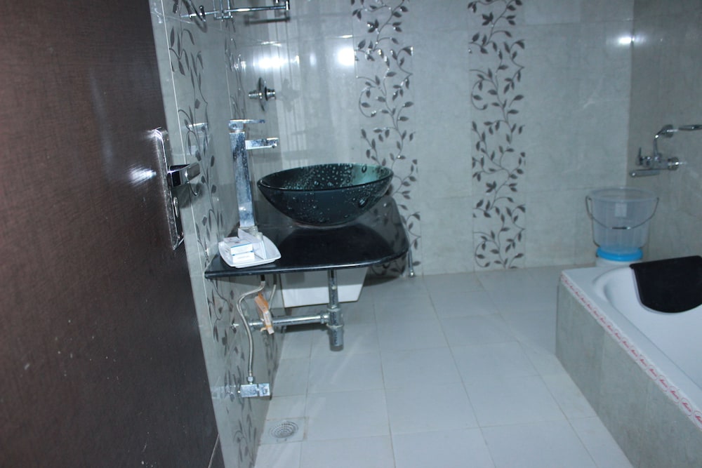 Hotel Dev Residency 48/50