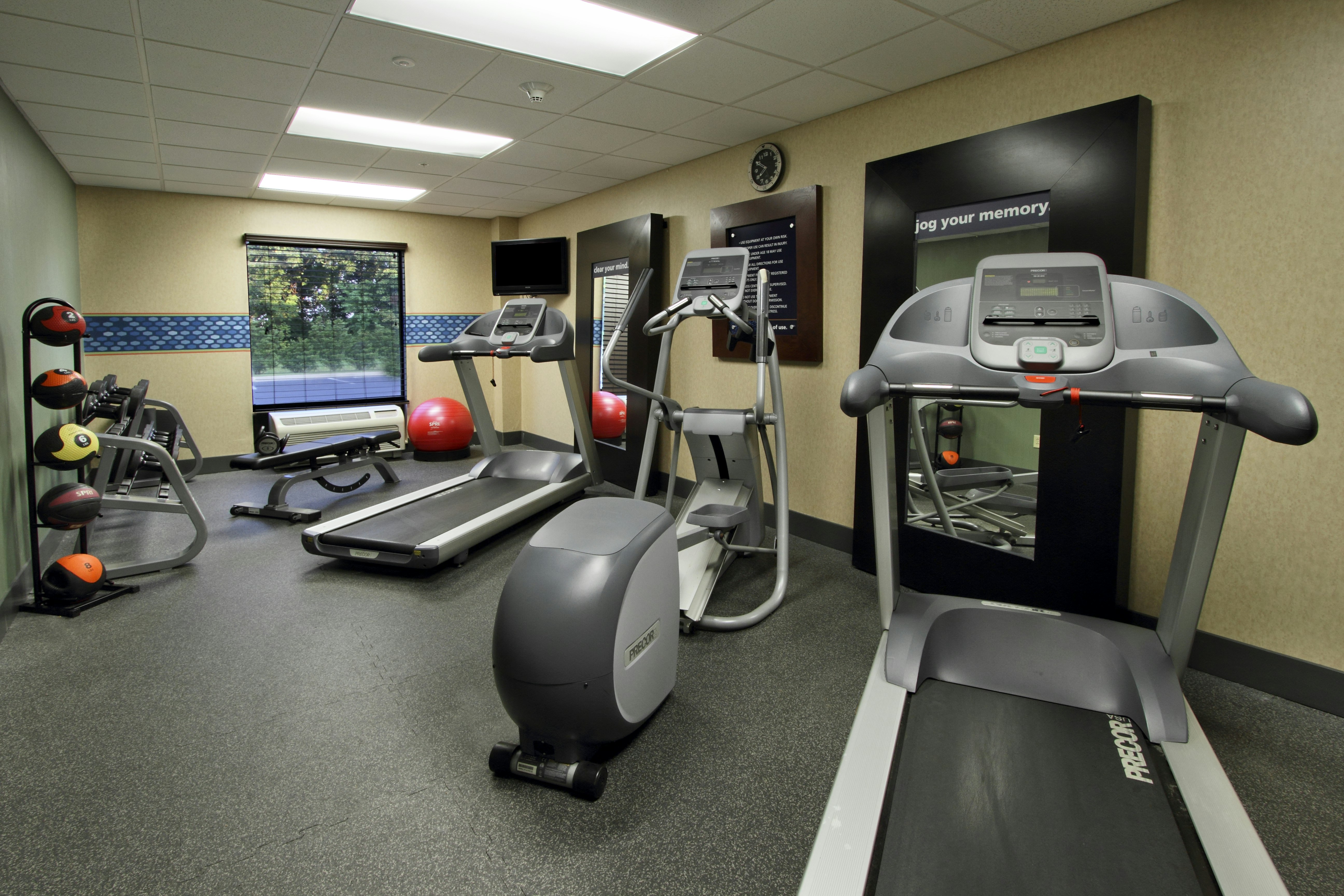 Hampton Inn & Suites Alexandria LA 30/47
