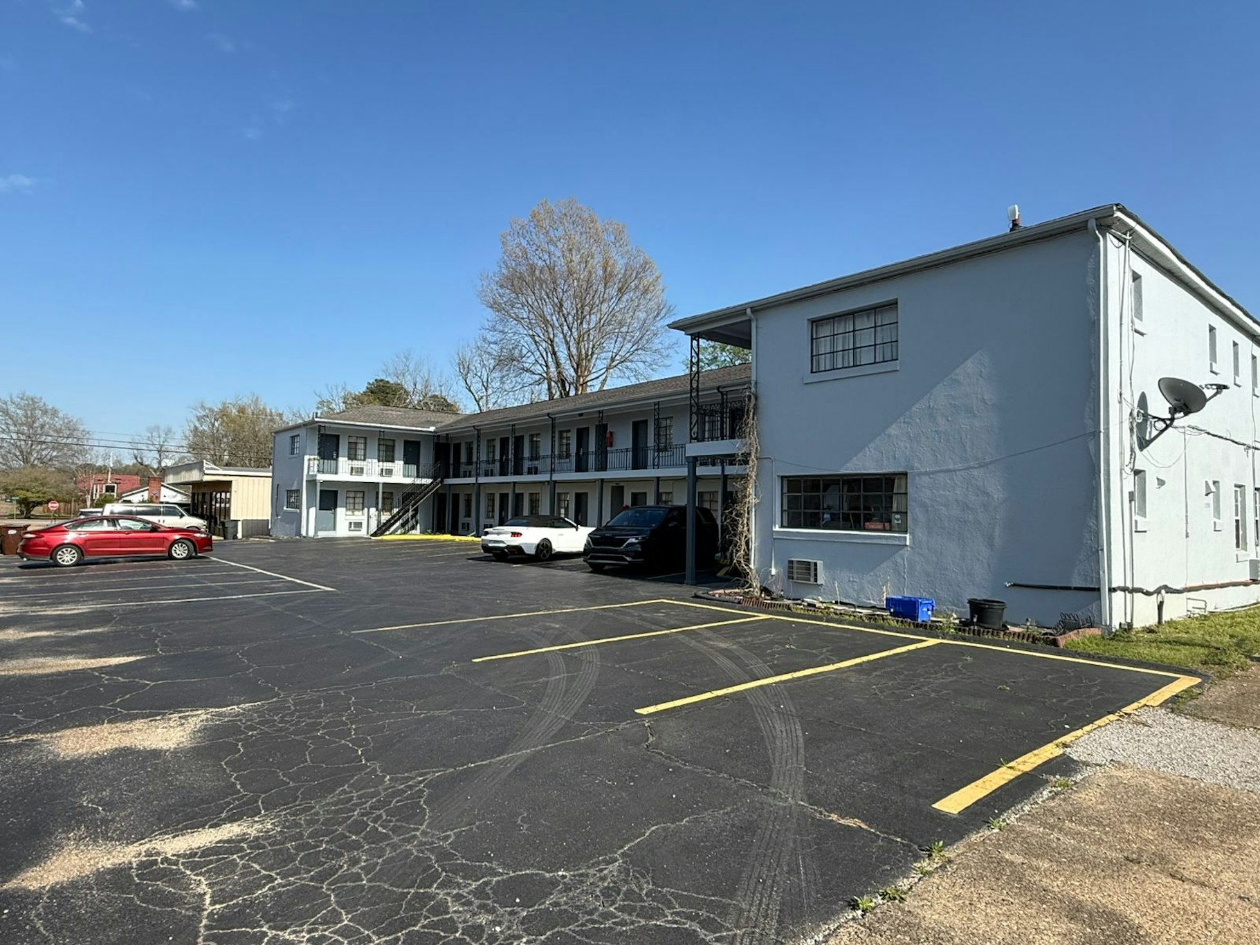 Railroad Inn Amory Near Tupelo MS 25/43