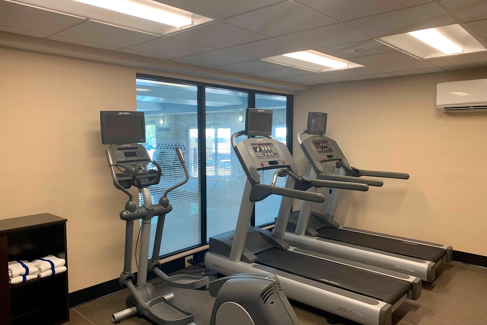Fairfield Inn Suites Denver Tech Center South 21/33