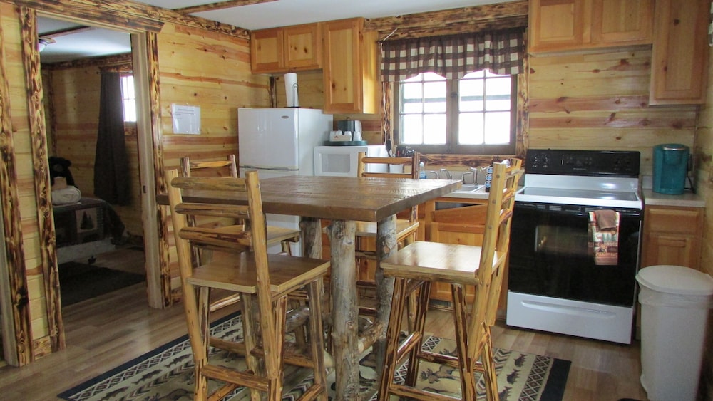 Spearfish Canyon Lodge 52/75