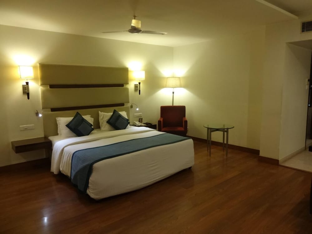 Minerva Grand Banjara 10/33