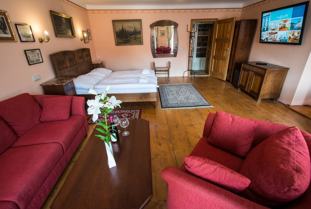 Hotel Leonardo 37/50