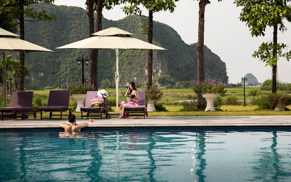 Ninh Binh Hidden Charm Hotel Resort 63/67