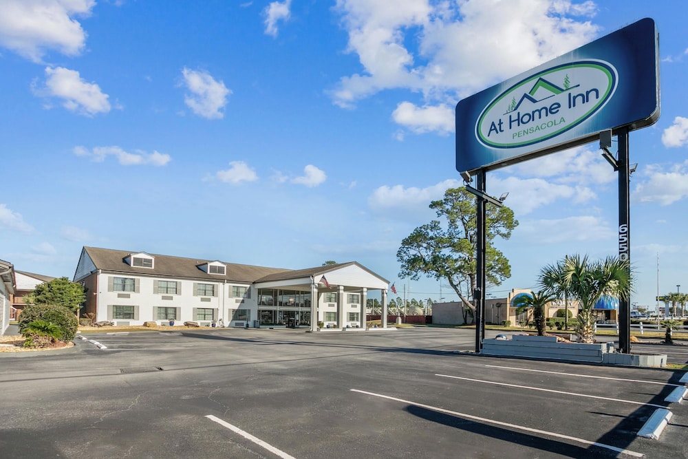 At Home Inn And Suites Pensacola 73/80