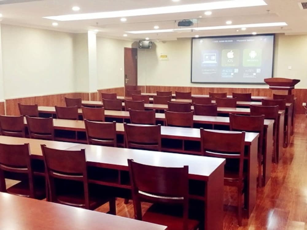GREENTREE INN XUZHOU HIGH SPEED RAILWAY ZHANQIAN SQUARE HOTEL 31/39
