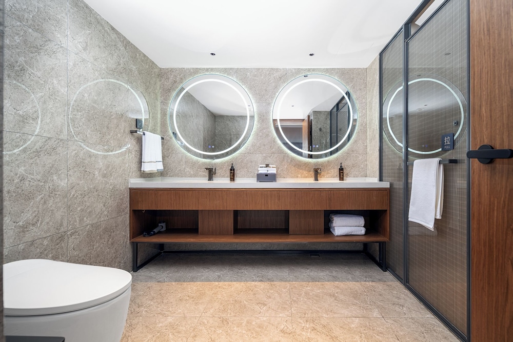UrCove by Hyatt Suzhou Shantang Street 18/21