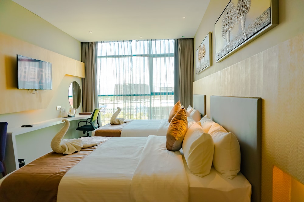 غرفة بريميير بسريرين كوين، Greens Hotel And Suites 2/5