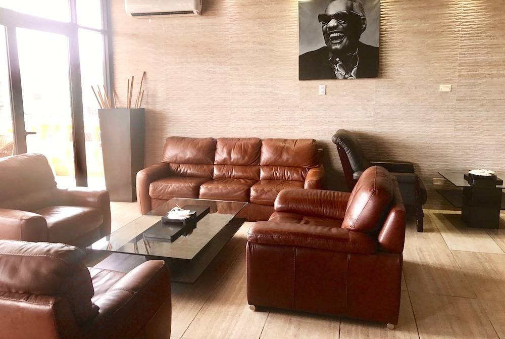 Bella Casa Hotel 29/50
