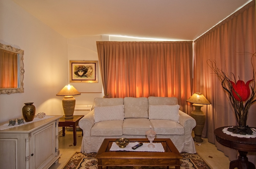 Hotel Kyrton 23/50