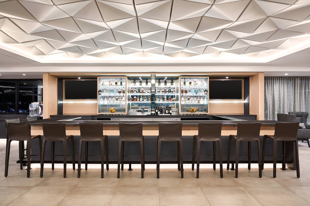 AC Hotel by Marriott Pleasanton 6/62