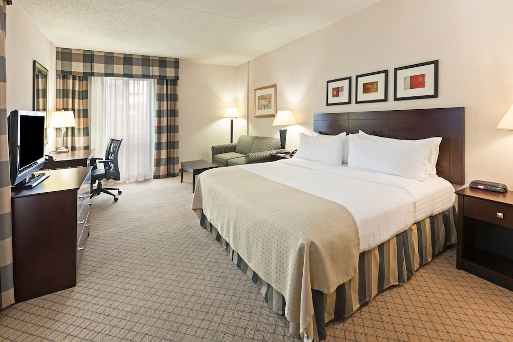 Holiday Inn Hotel And Suites Springfield I 44 15/77