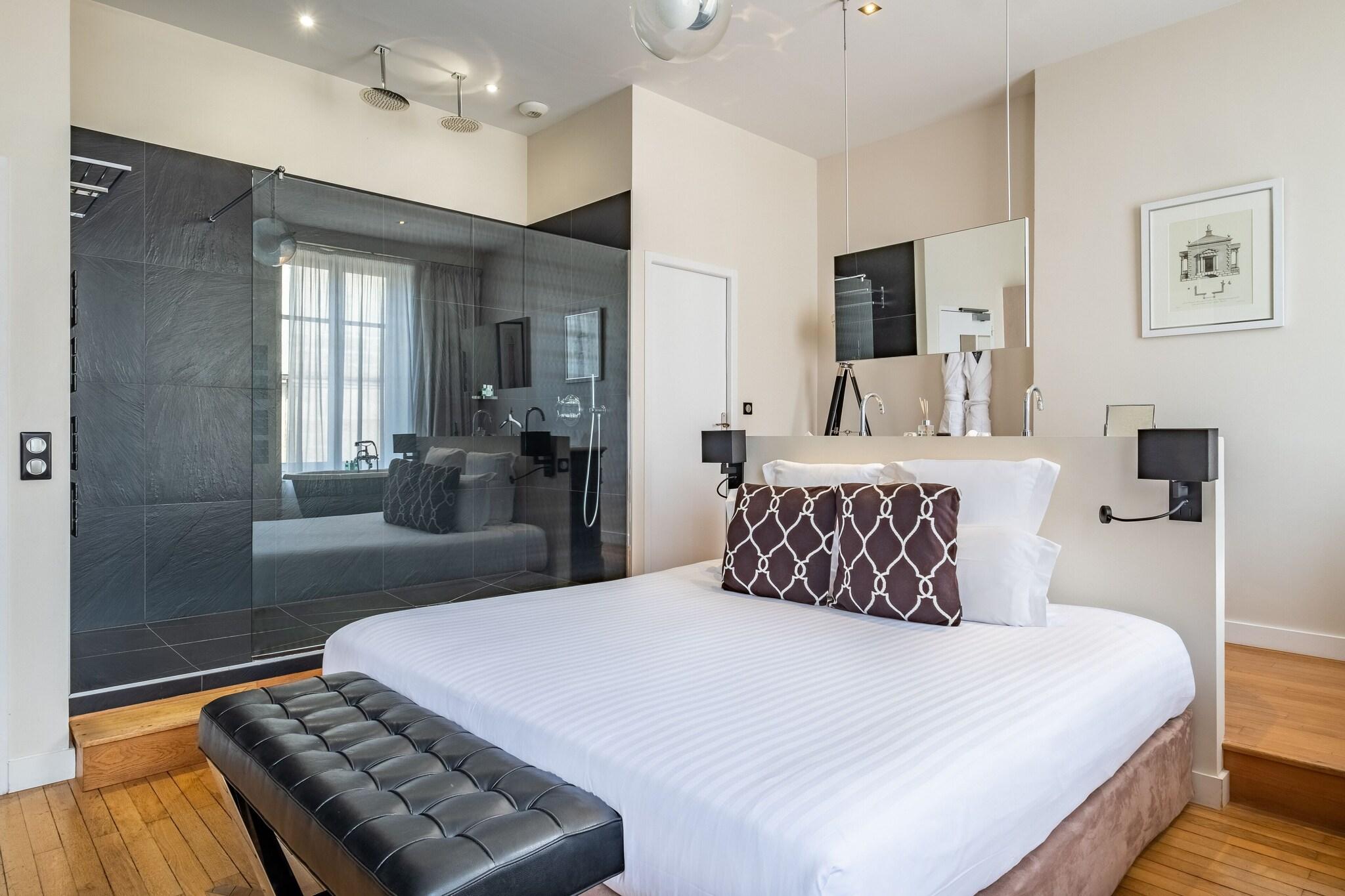 Junior Suite, King Bed