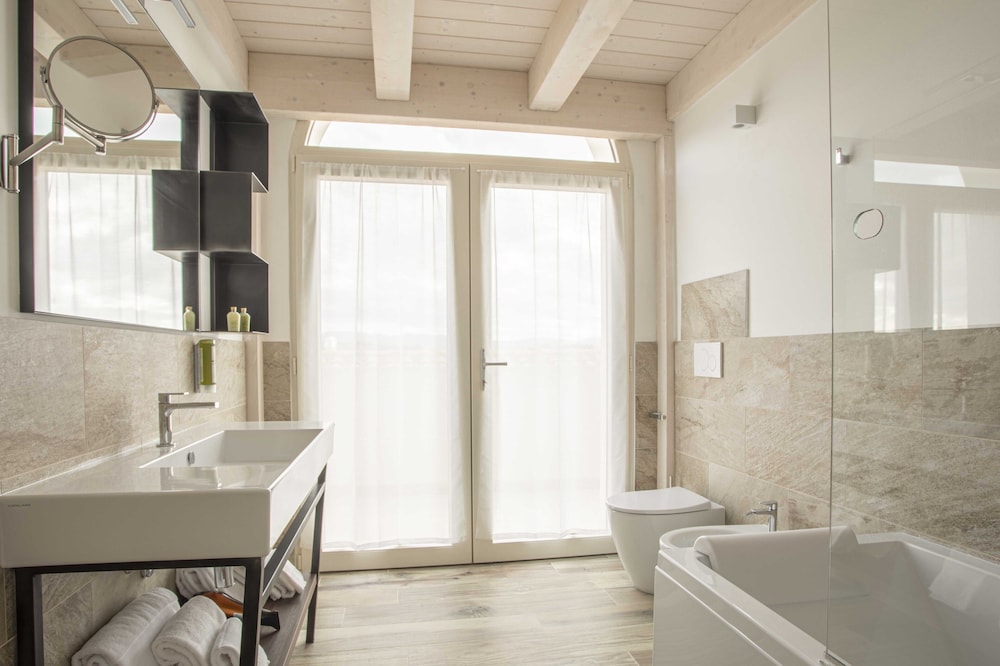 Riva Toscana Golf Resort & SPA 54/56