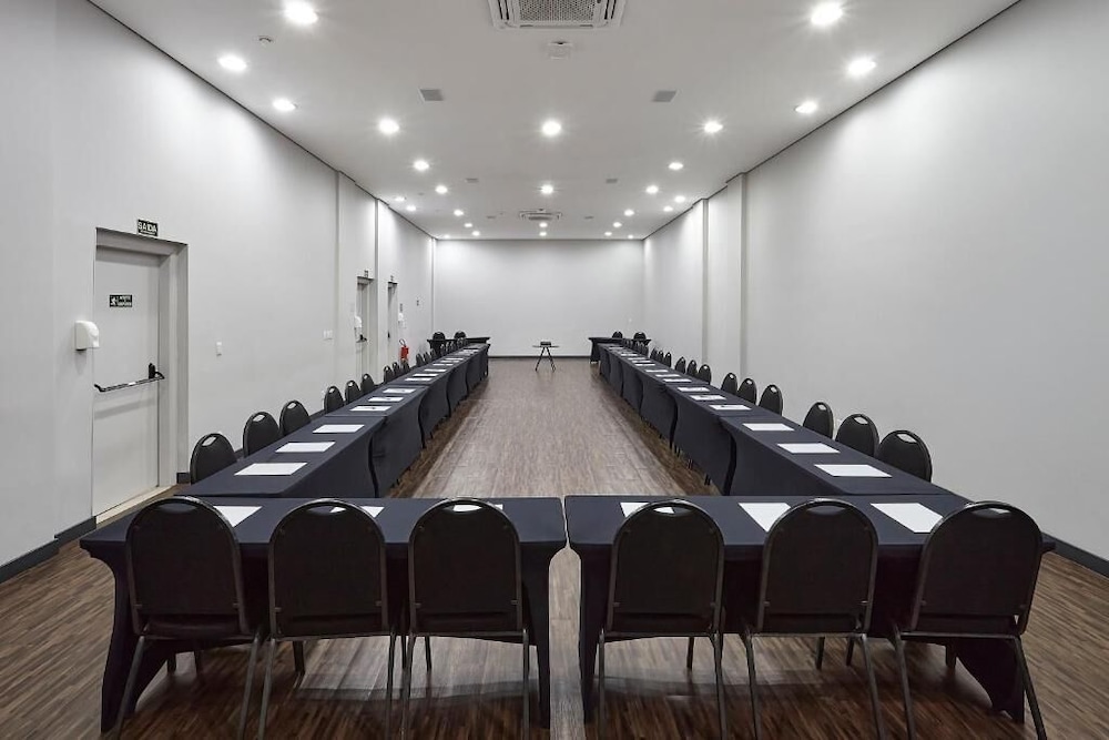 HOTEL NACIONAL INN BAURU 42/50