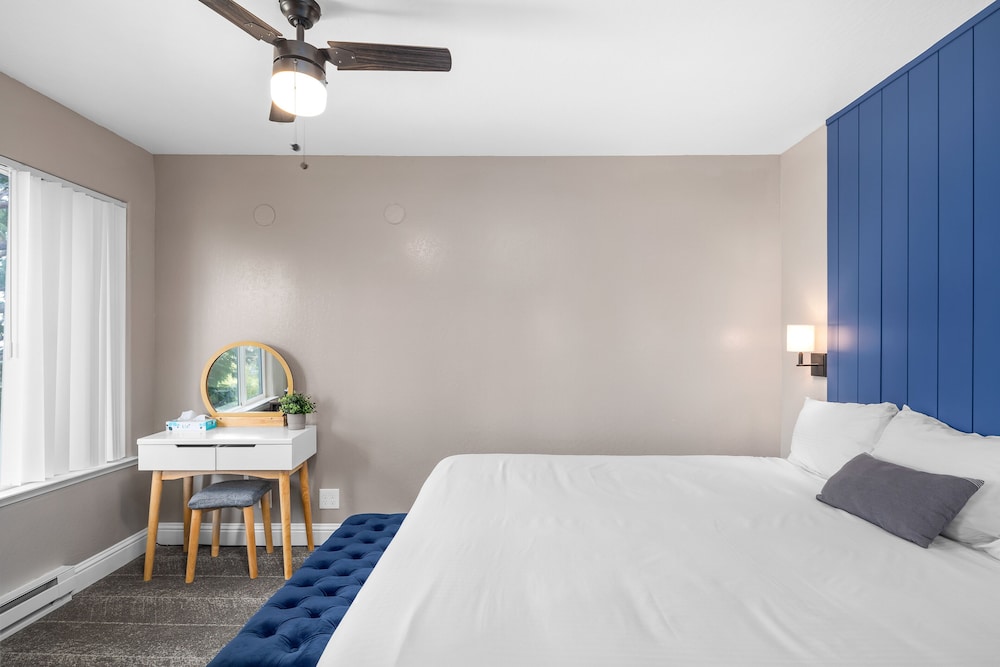 Tahoe City Inn 4/42