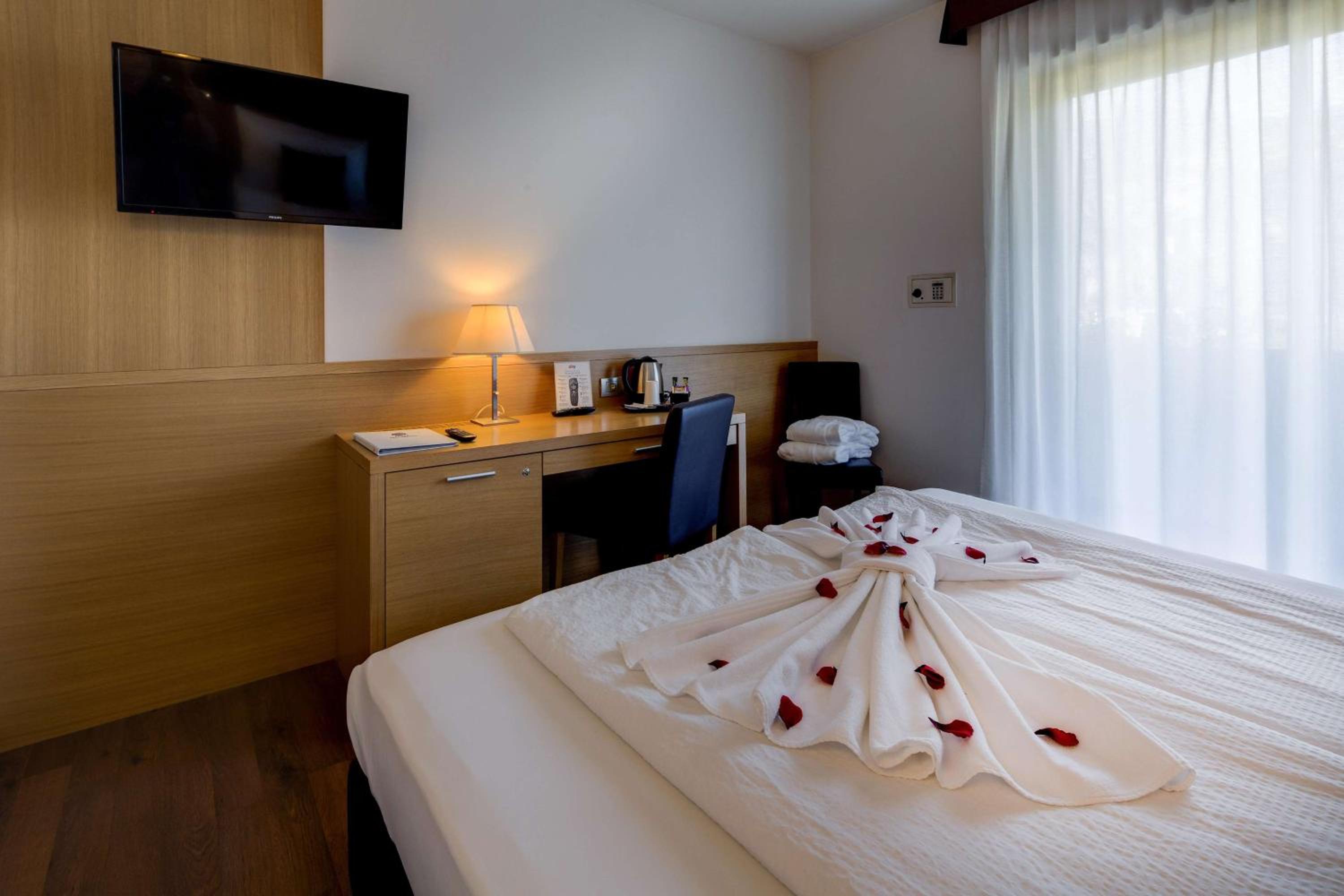 غرفة تنفيذية بسرير مزدوج، Best Western Hotel Adige 7/10