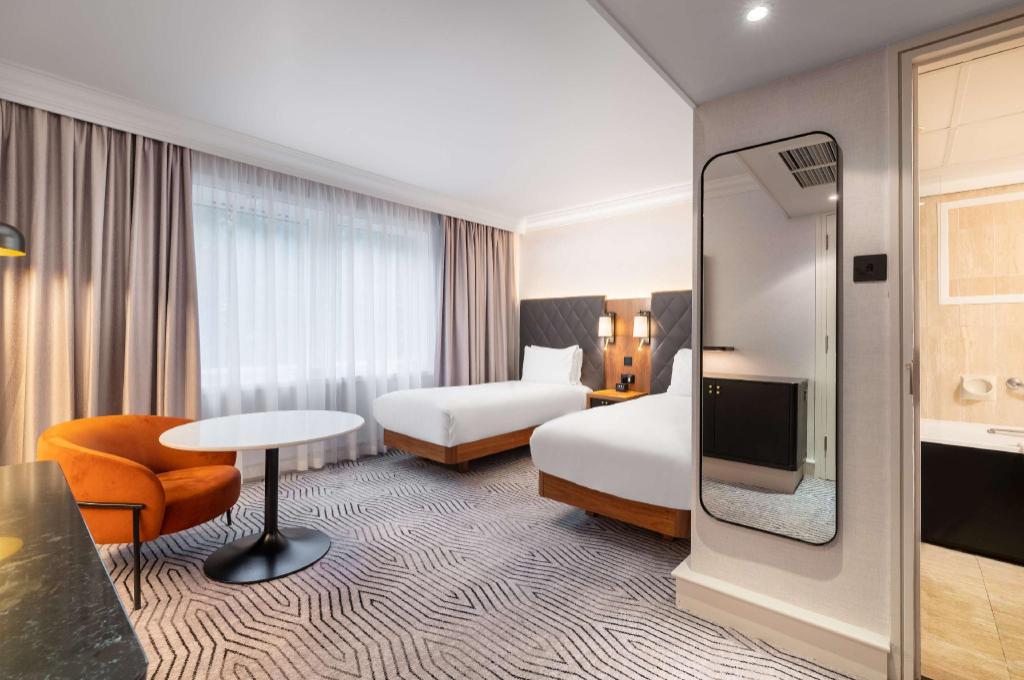 PREMIUM, TWIN BEDS, ACCESSIBLE