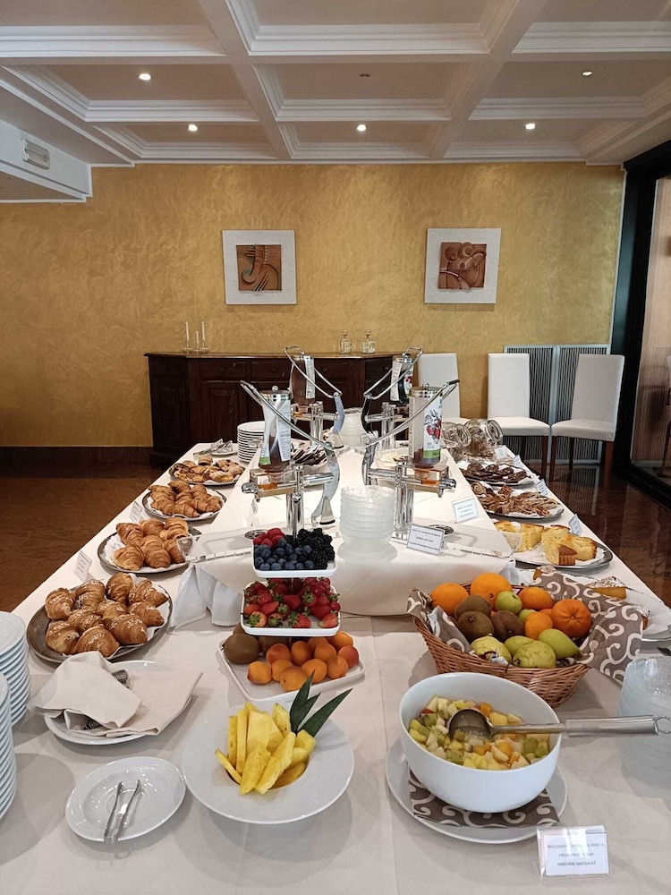 HOTEL FALCONE 21/32