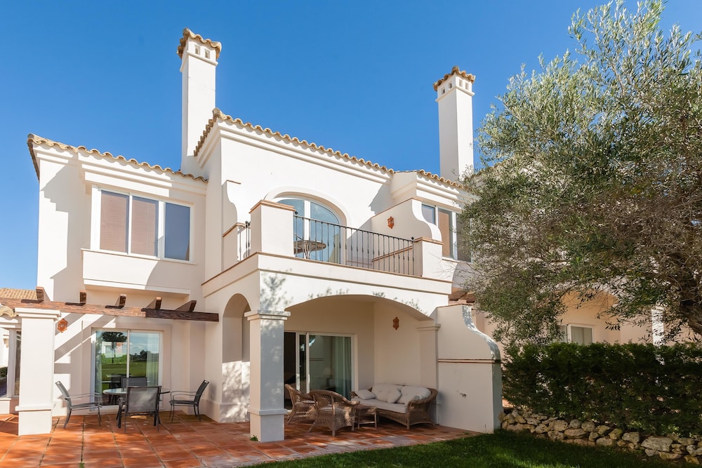 HOTEL ARCOS GARDENS GOLF CLUB & COUNTRY ESTATE 3/50