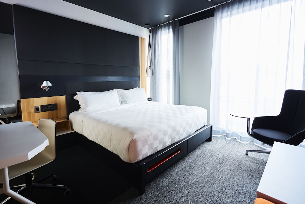 Alt Hotel Saskatoon 5/36