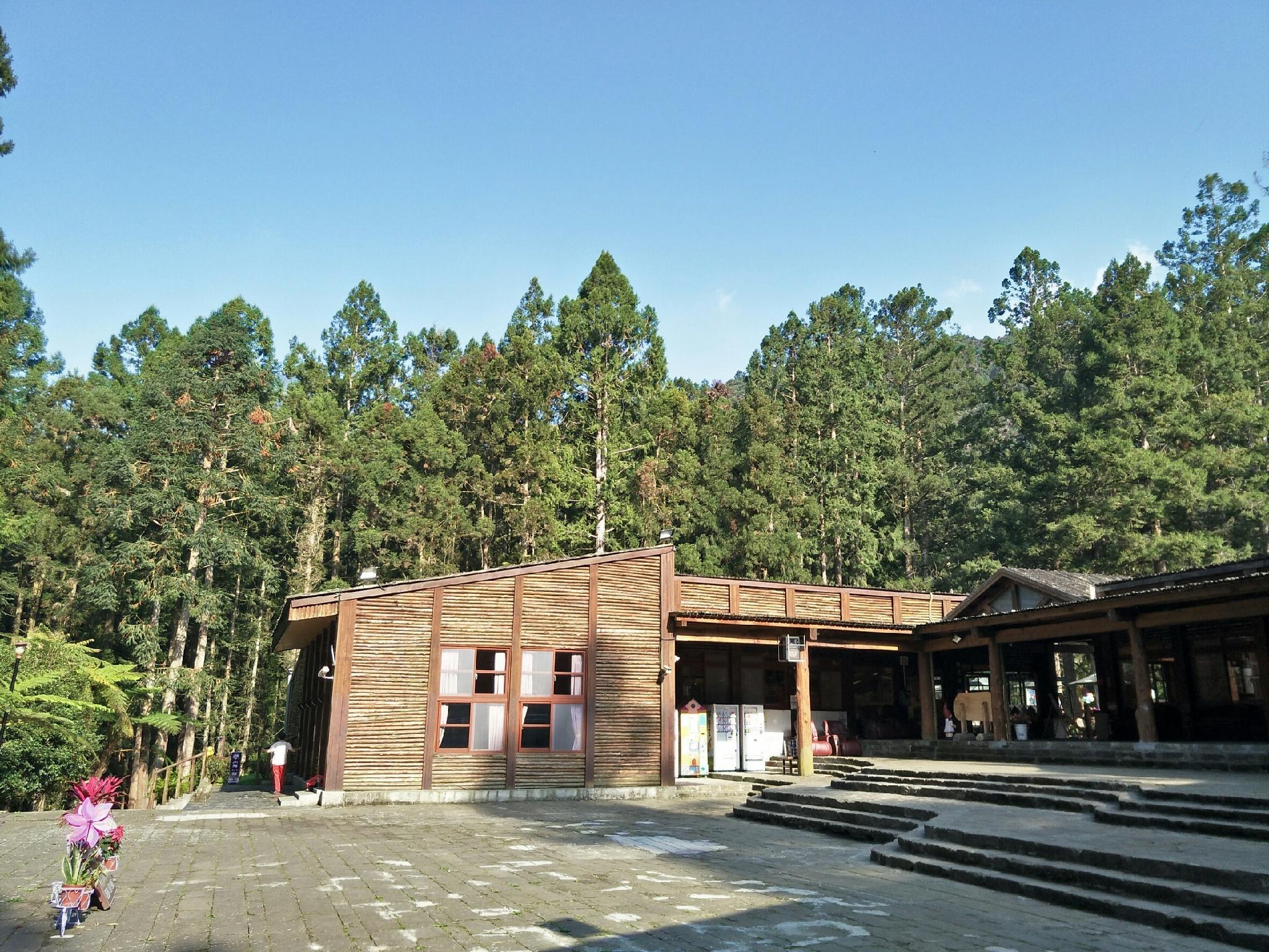 Xitou Youth Activity Center Hostel 32/36