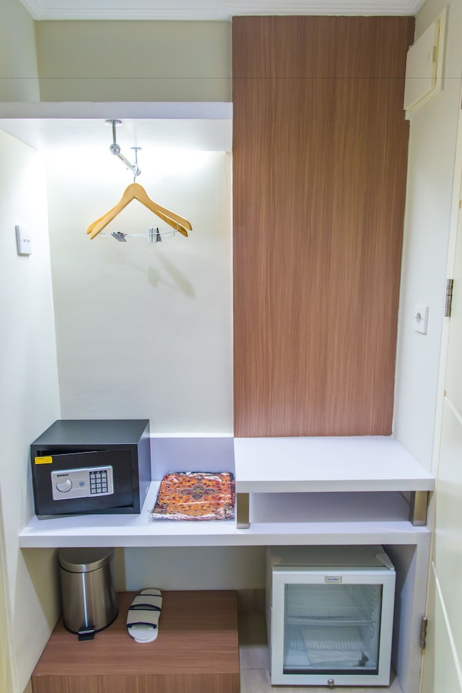 Hotel Dharmein Jakarta 5/58