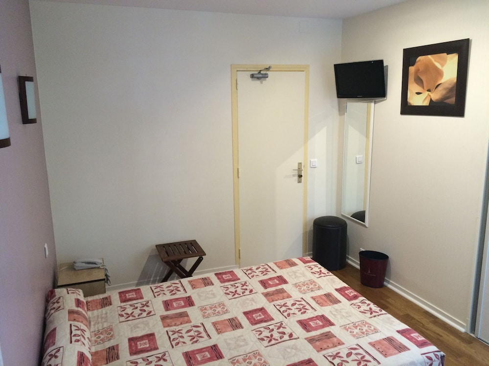 HOTEL PARIS GAMBETTA 4/29