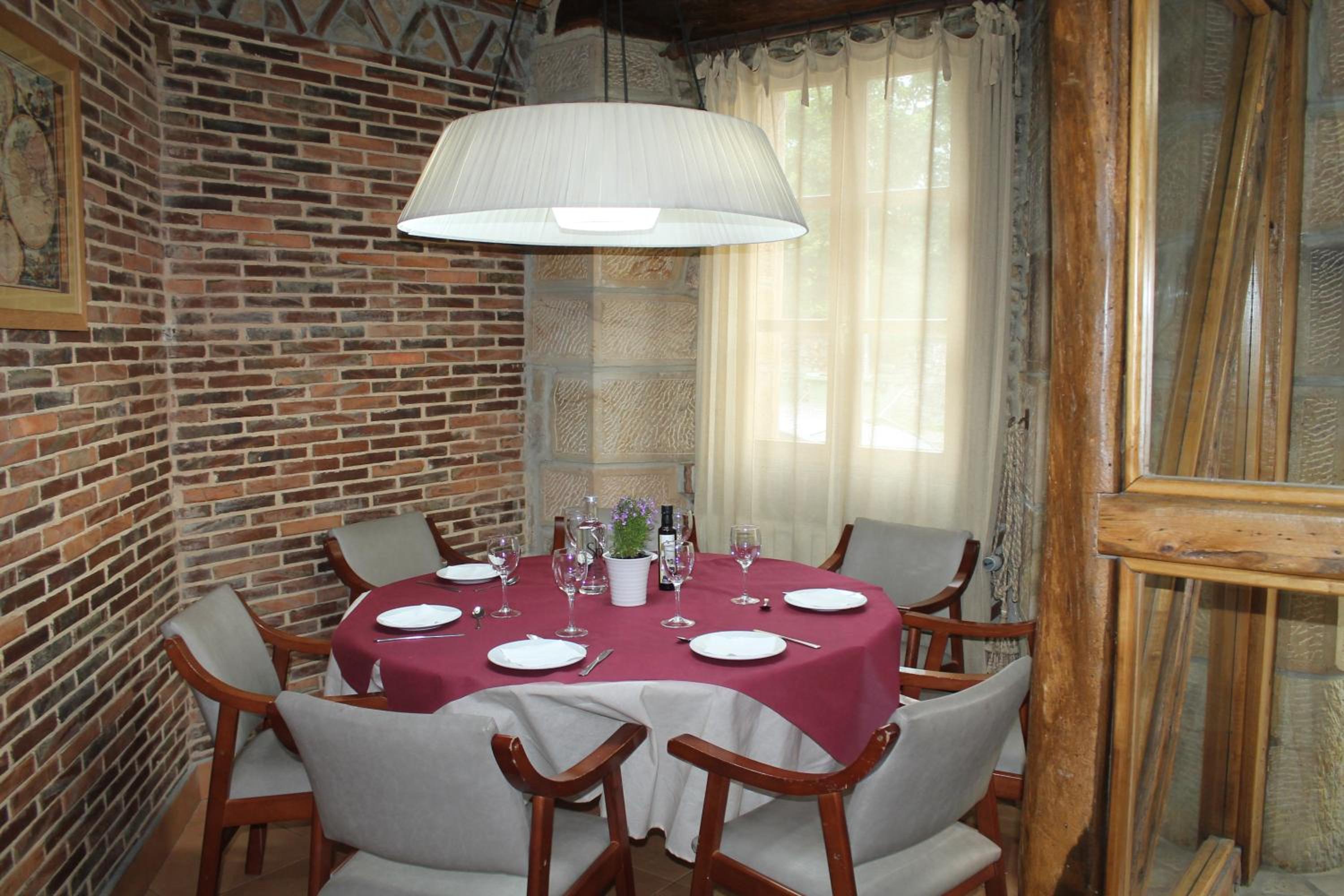Hotel San Roque 51/57