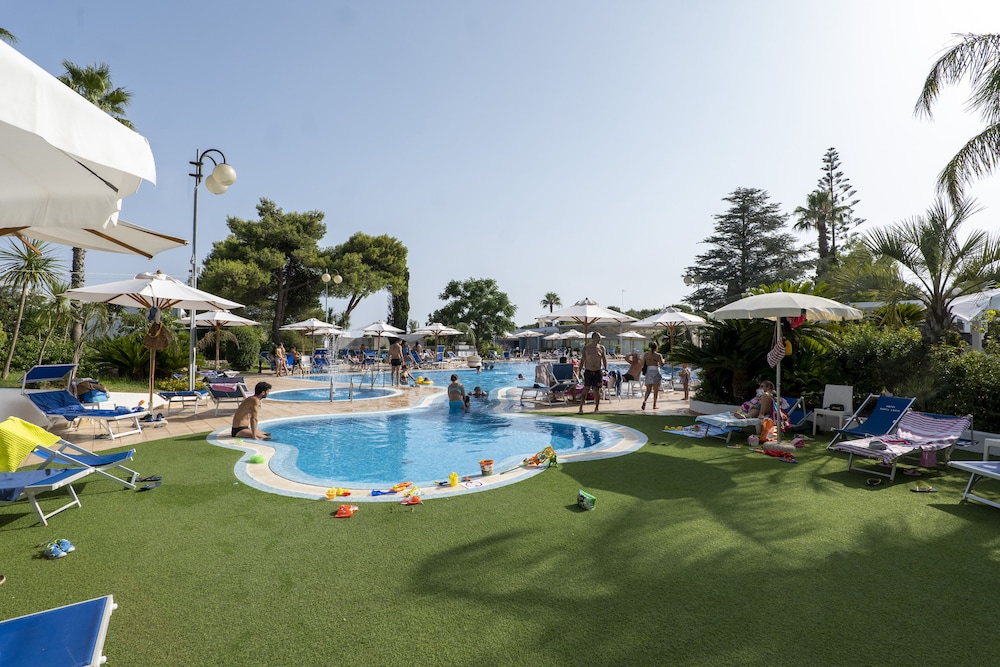 Hotel Santa Lucia 7/71