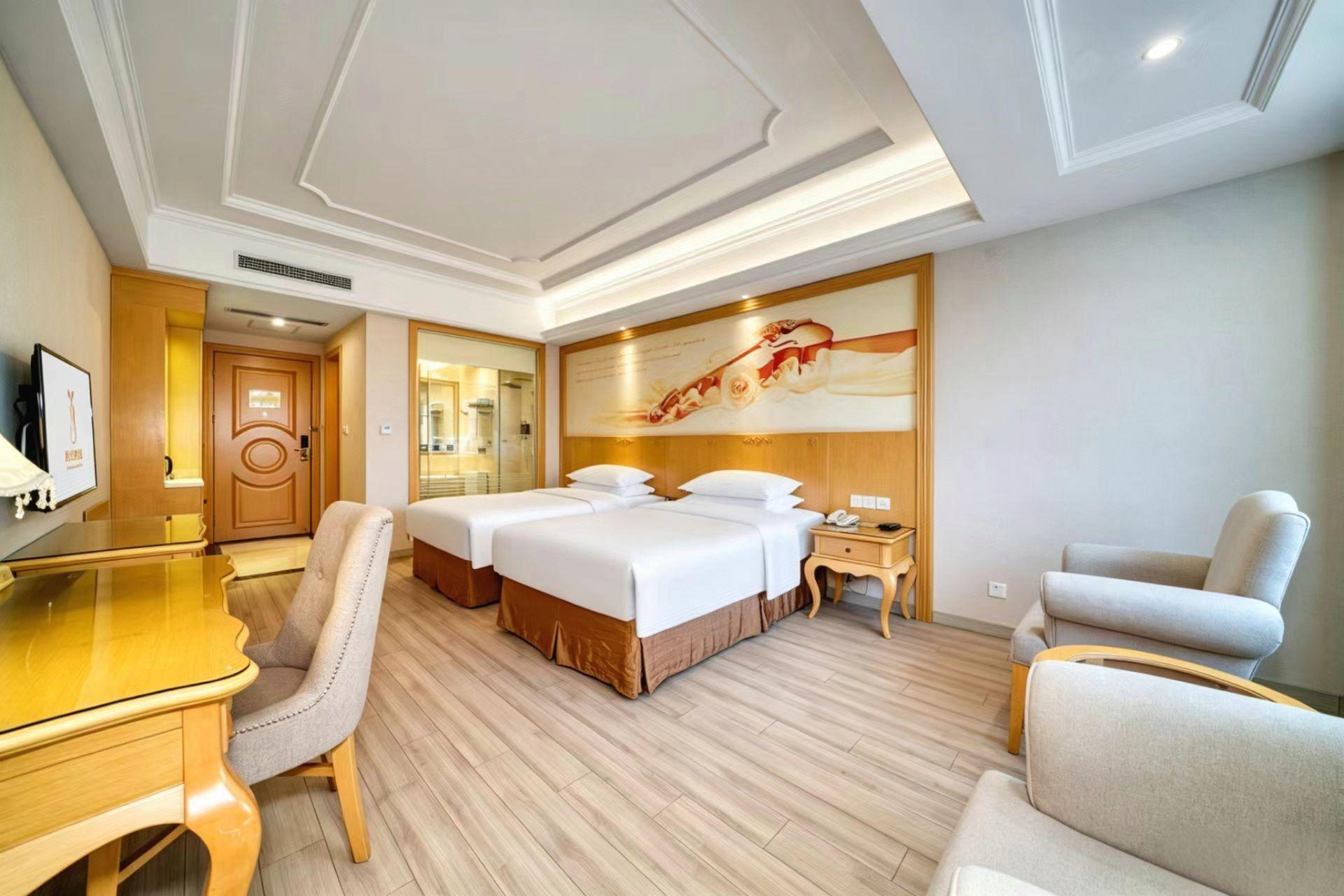 Vienna International Hotel (Hangzhou Xintiandi Yintai) 14/35