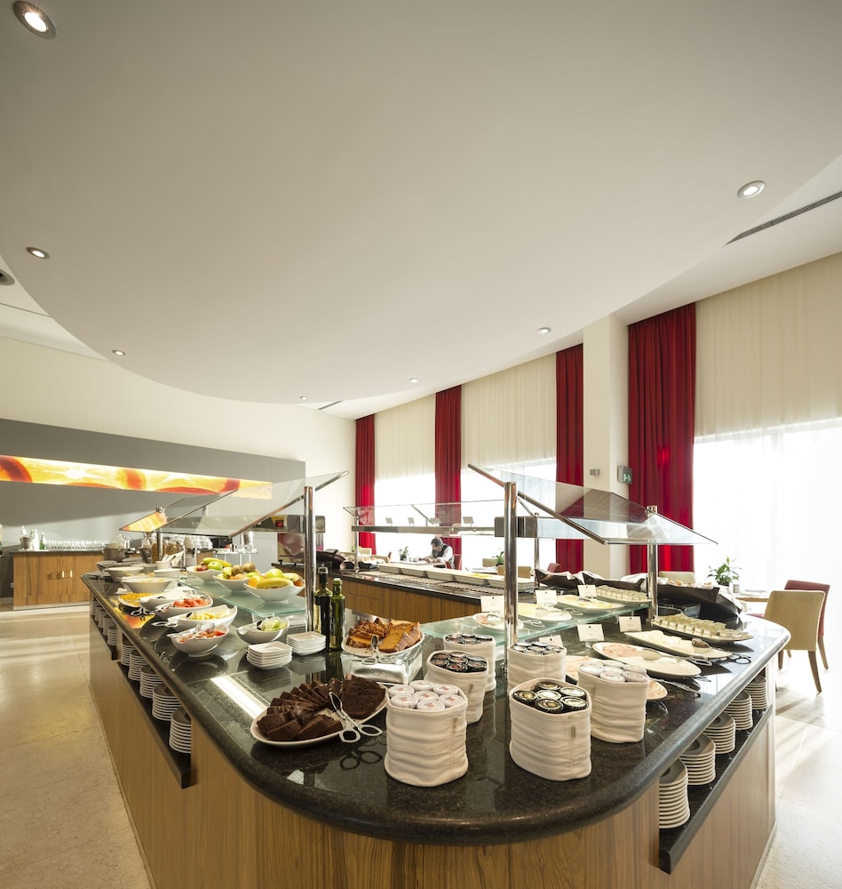 Lagoas Park Hotel 85/100