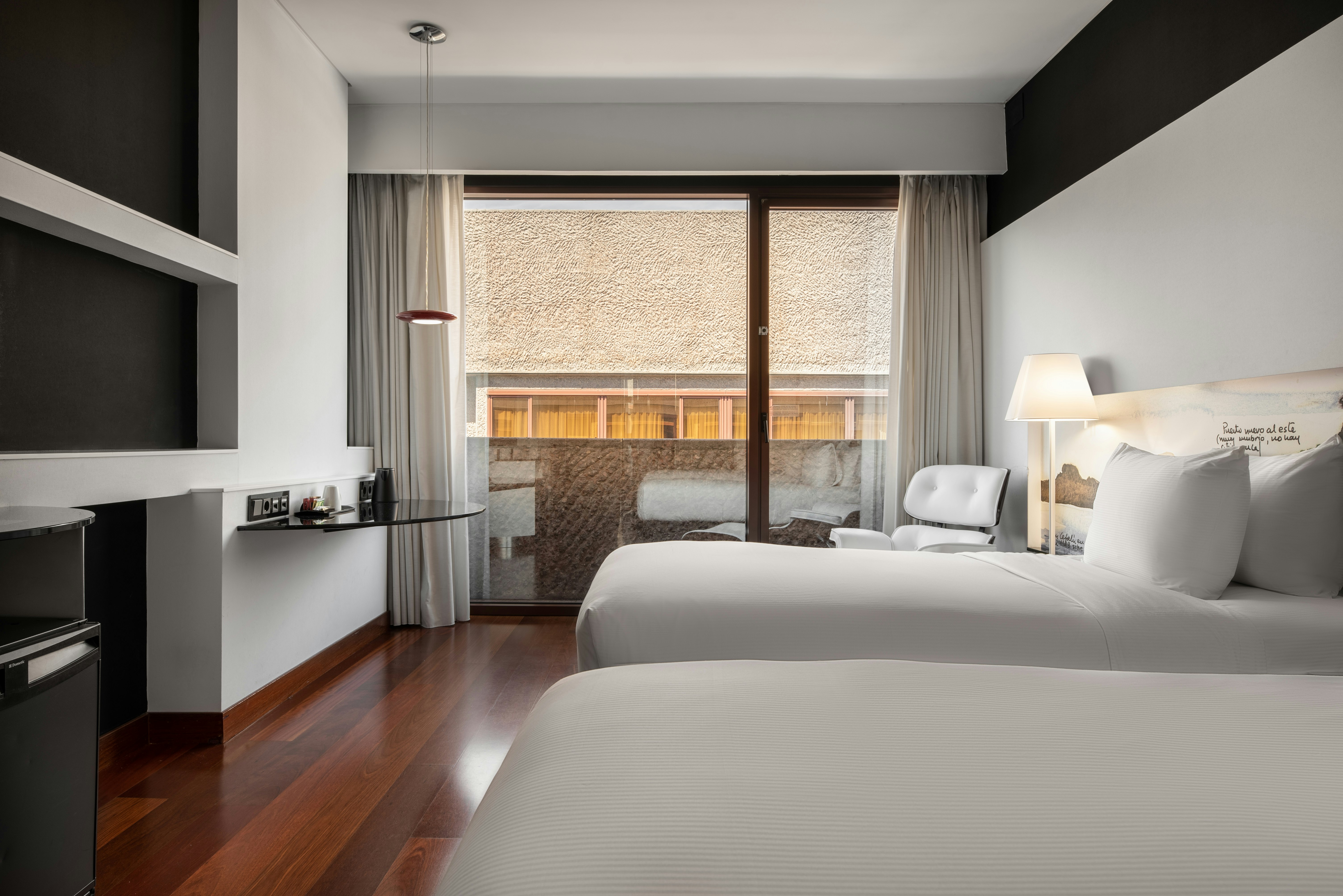 Hilton Madrid Airport 19/77